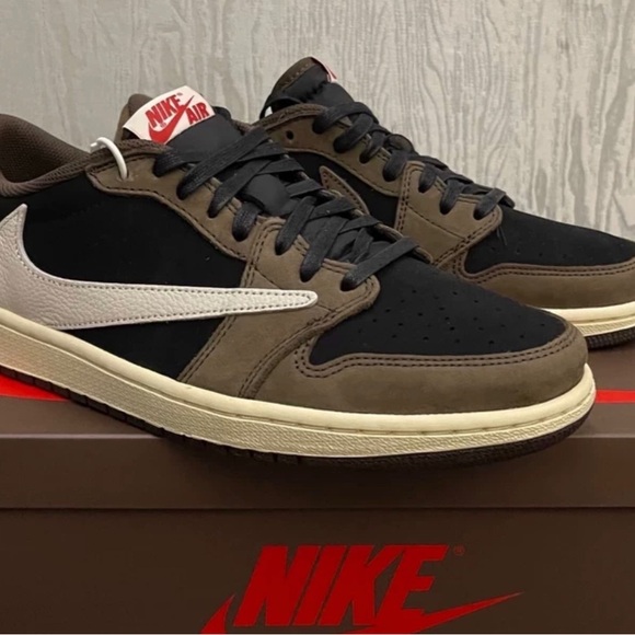 Nike Jordan 1 retro low OG SP Travis Scott mocha sneakers - Picture 2 of 8